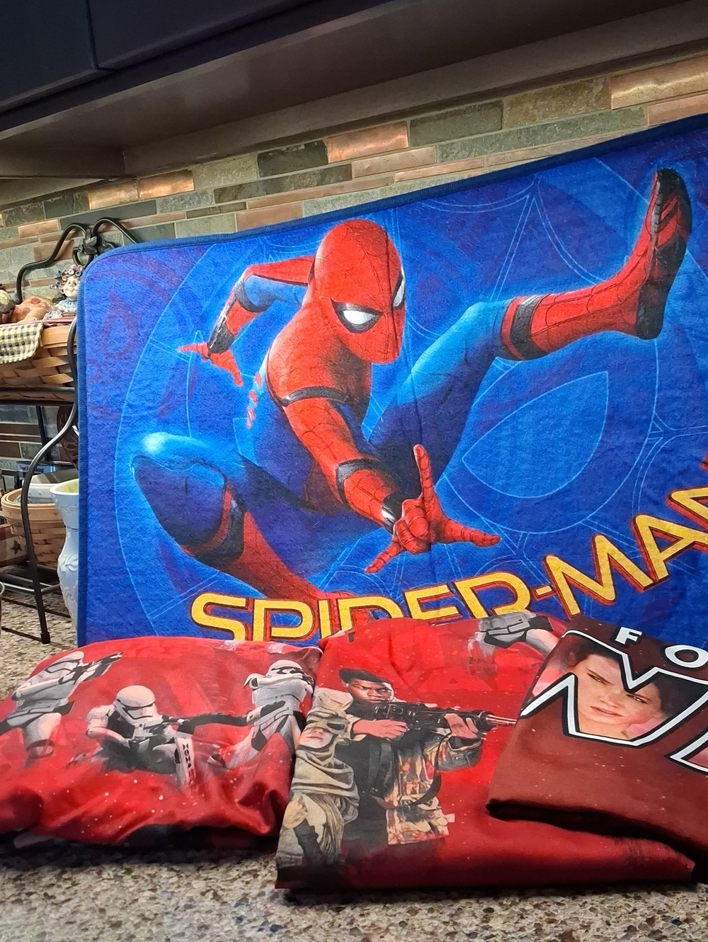 Spider-Man Kids Bedding Sheet Set - Spiderman Bathmat